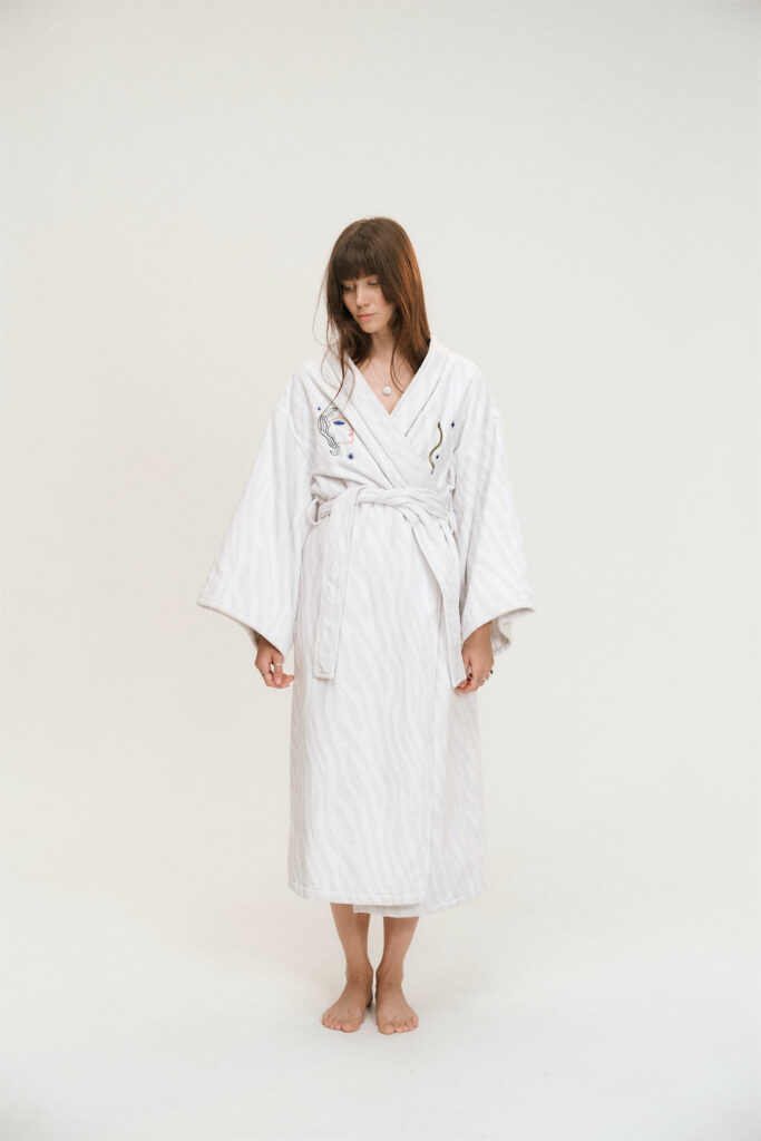 Халат TELO коллекции ALINA VINOGRADOVA. Фото