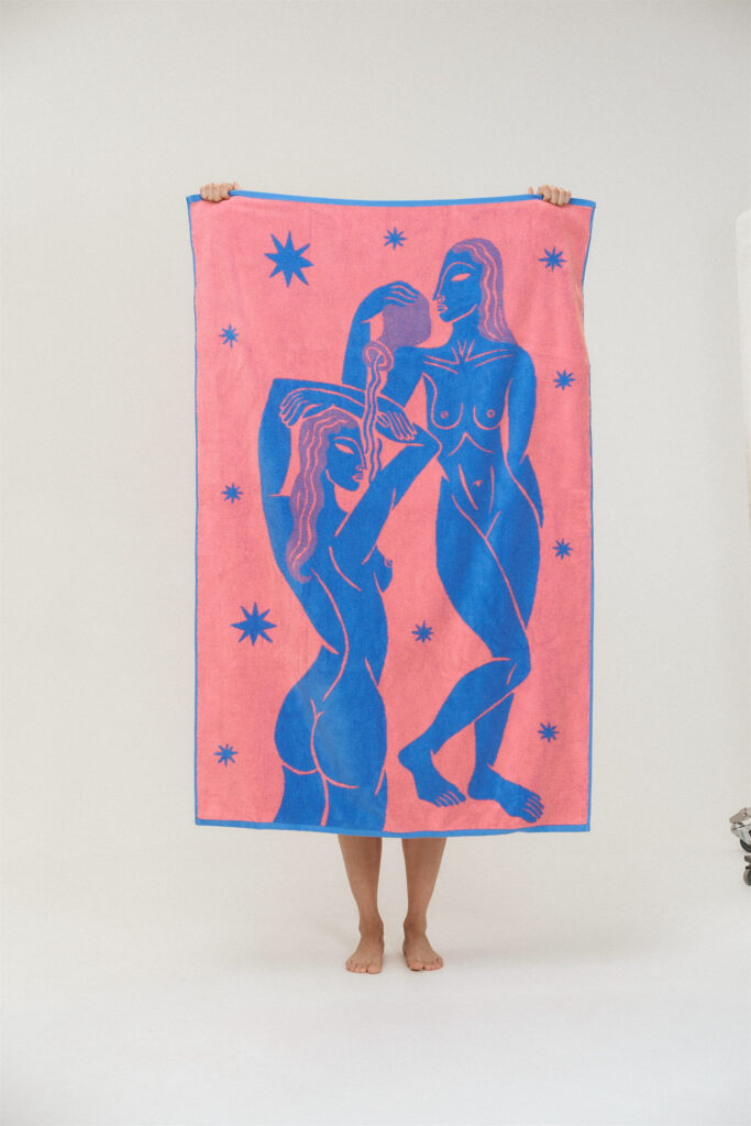 Полотенца TELO «Водные грации» коллекции ALINA VINOGRADOVA. Фото