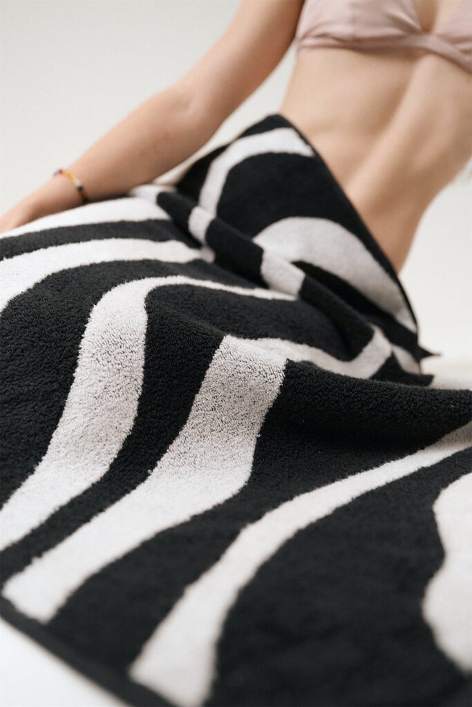 Полотенце TELO коллекции ТИГР. Фото